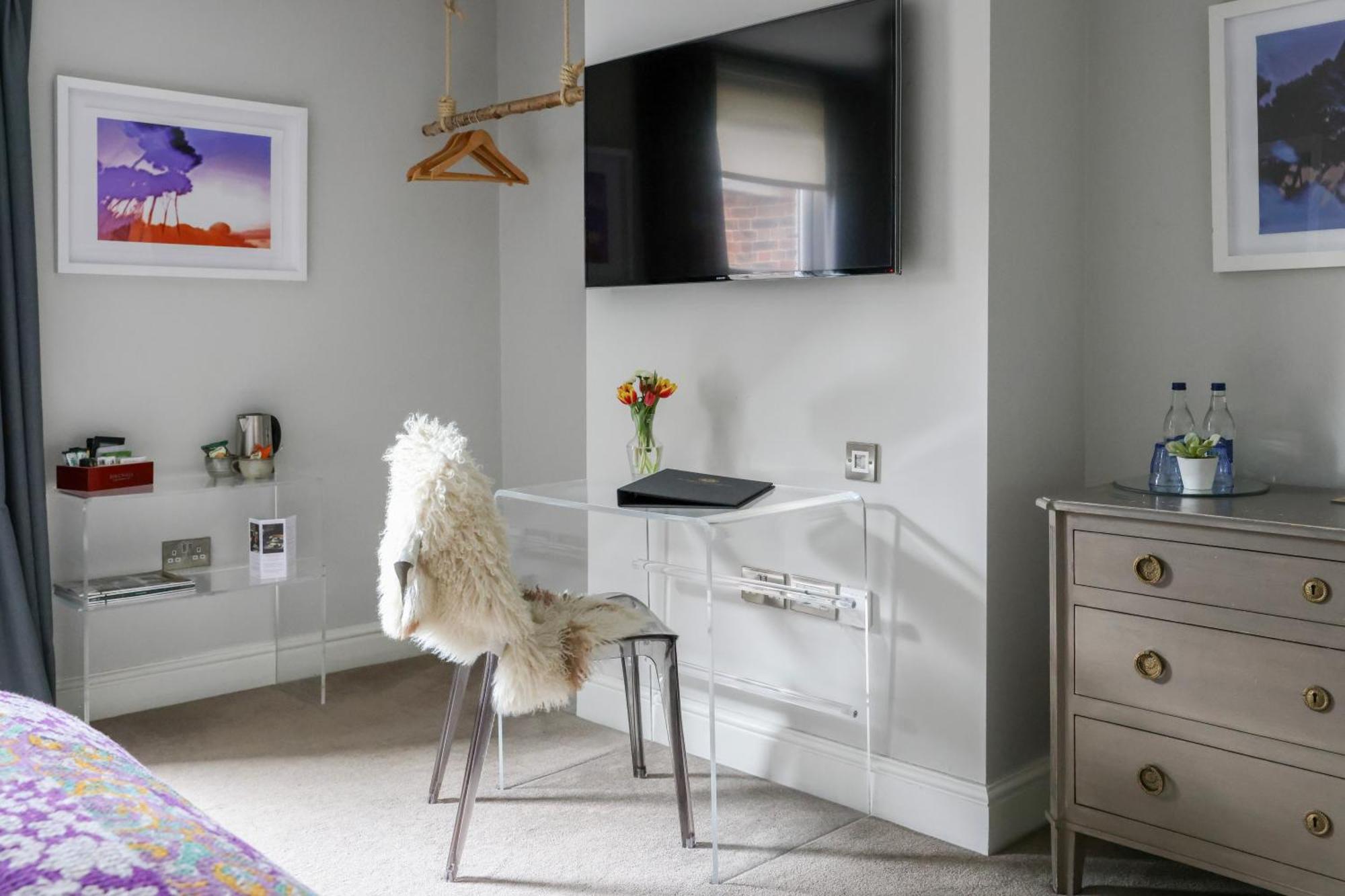 The Goudhurst Inn エクステリア 写真