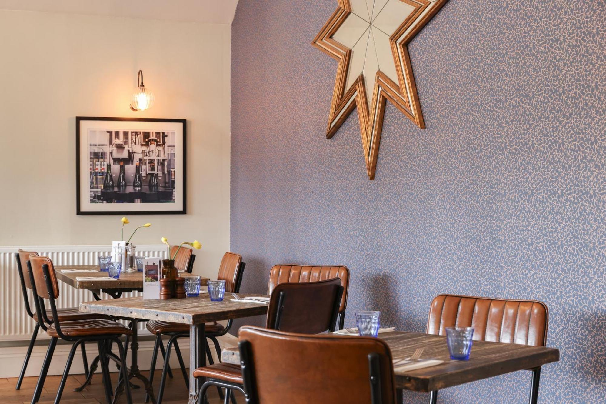The Goudhurst Inn エクステリア 写真